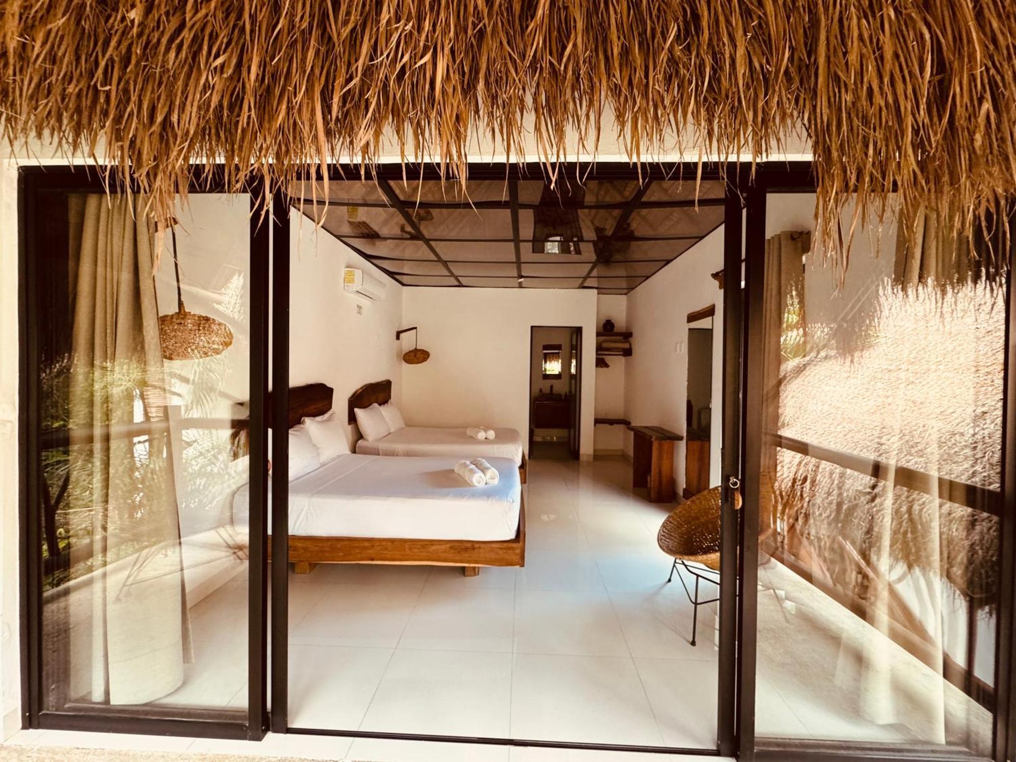 Amarbacalar Hotel Bagian luar foto